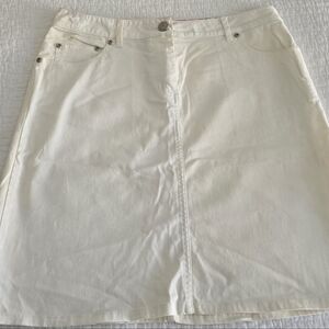 ✨️Vintage Lilly Pulitzer White Cotton Skirt Size 4